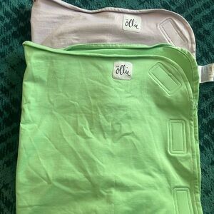 Ollie Swaddle Set in Green and Purple